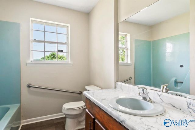 80 Mcdonald Lane, Guntersville, AL 35976
