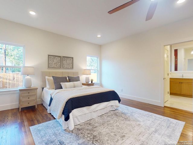 141 chevy chase, San Antonio, TX 78209