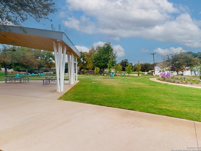 141 chevy chase, San Antonio, TX 78209