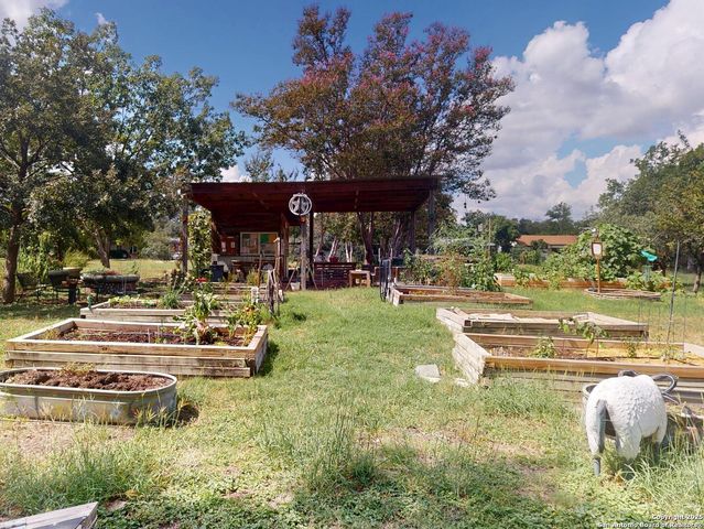 141 chevy chase, San Antonio, TX 78209