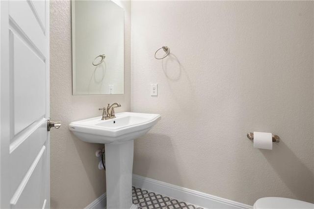 308 Milano DR, Liberty Hill, TX 78642