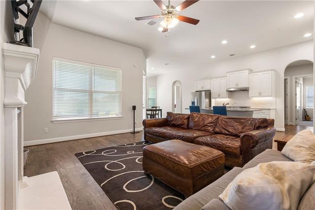 308 Milano DR, Liberty Hill, TX 78642