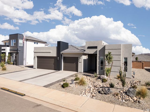 3971 E ENNINBERG WAY, St. George, UT 84790