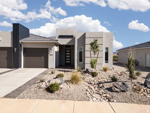 3971 E ENNINBERG WAY, St. George, UT 84790