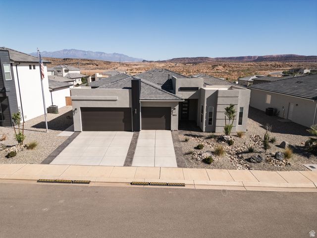 3971 E ENNINBERG WAY, St. George, UT 84790