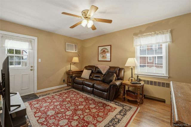 348 Carnation Avenue, Floral Park, NY 11001