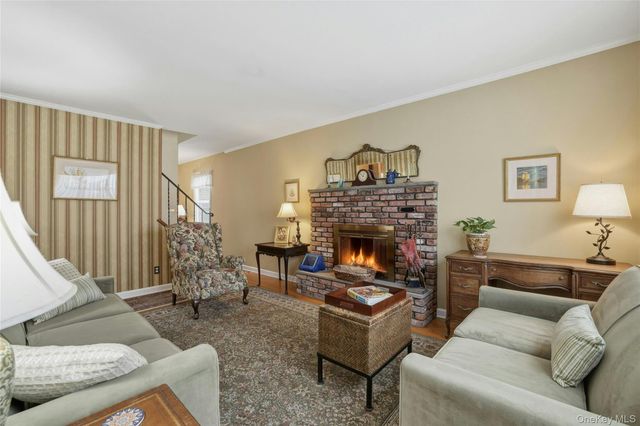 348 Carnation Avenue, Floral Park, NY 11001