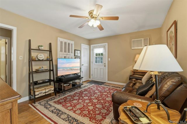 348 Carnation Avenue, Floral Park, NY 11001