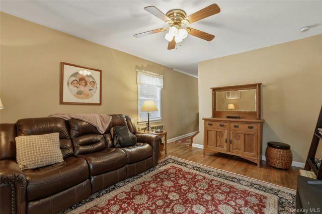 348 Carnation Avenue, Floral Park, NY 11001