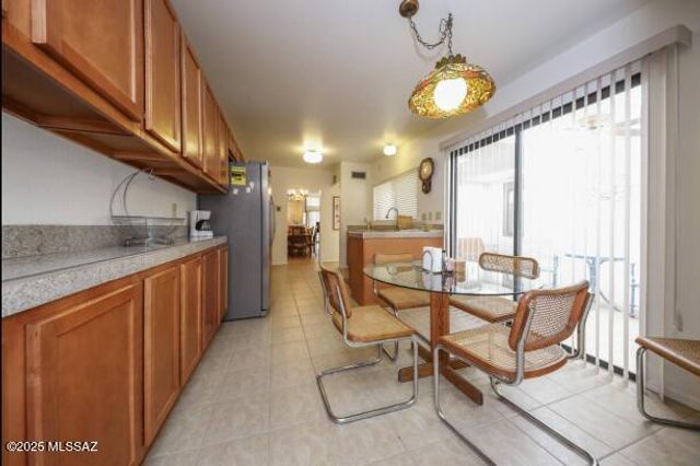 6861 E Dorado Court, Tucson, AZ 85715