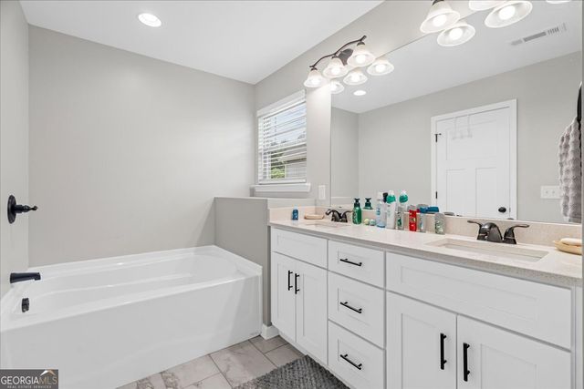 407 Beamer Road SW, Calhoun, GA 30701