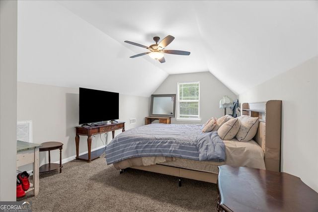 407 Beamer Road SW, Calhoun, GA 30701