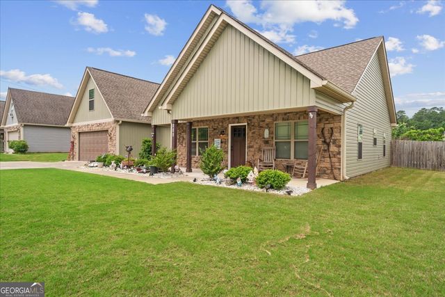 407 Beamer Road SW, Calhoun, GA 30701