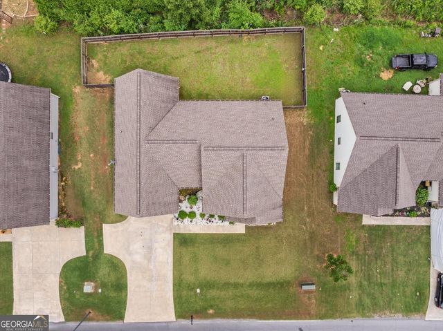 407 Beamer Road SW, Calhoun, GA 30701