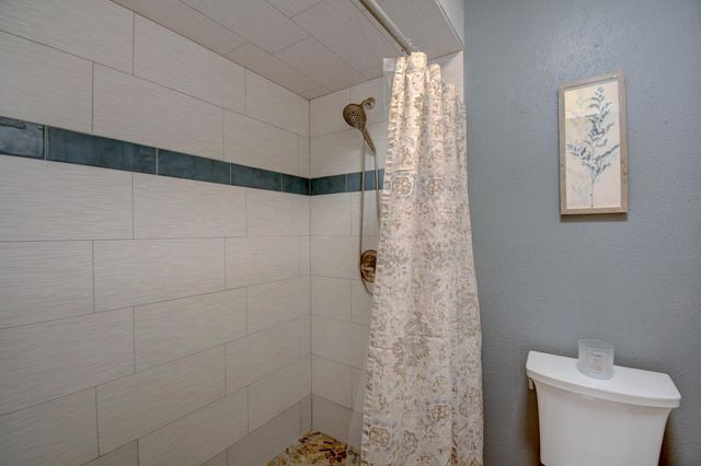 4713 COUNTRY CLUB Lane NW D-4, Albuquerque, NM 87114