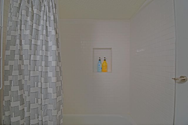 4713 COUNTRY CLUB Lane NW D-4, Albuquerque, NM 87114