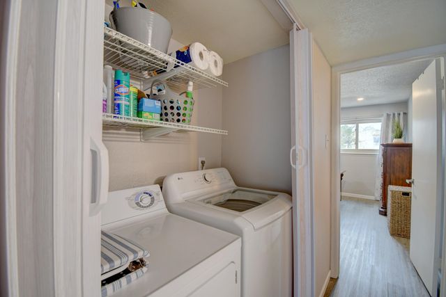 4713 COUNTRY CLUB Lane NW D-4, Albuquerque, NM 87114