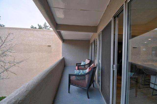 4713 COUNTRY CLUB Lane NW D-4, Albuquerque, NM 87114
