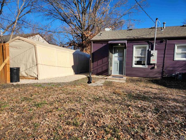 3505 SE Girard ST, Topeka, KS 66605