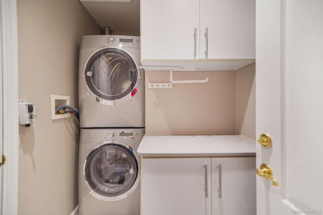 1601 Nicole Drive, Port Jefferson, NY 11776