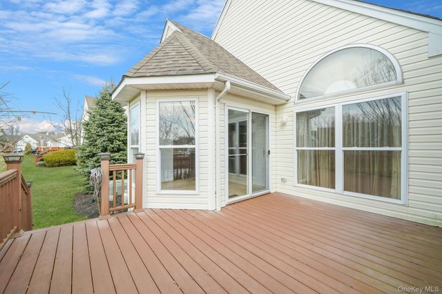 1601 Nicole Drive, Port Jefferson, NY 11776