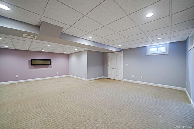 1601 Nicole Drive, Port Jefferson, NY 11776