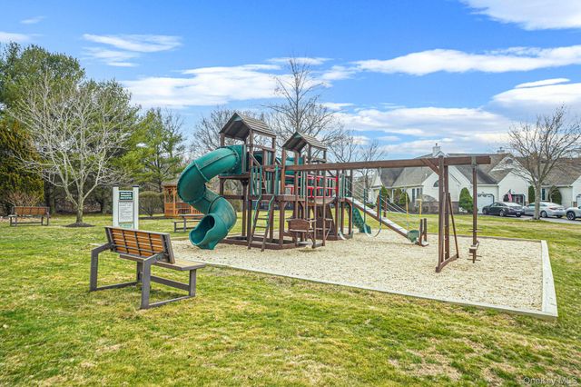 1601 Nicole Drive, Port Jefferson, NY 11776