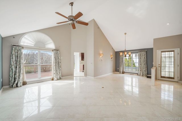 1601 Nicole Drive, Port Jefferson, NY 11776