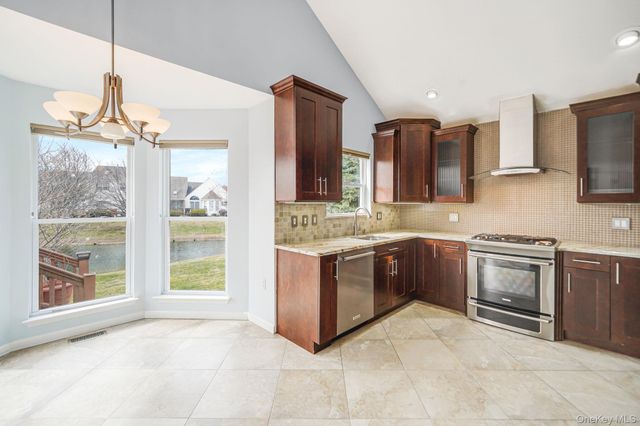 1601 Nicole Drive, Port Jefferson, NY 11776