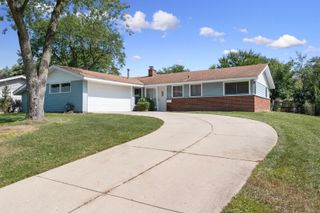 231 Webster Lane, Schaumburg, IL 60193