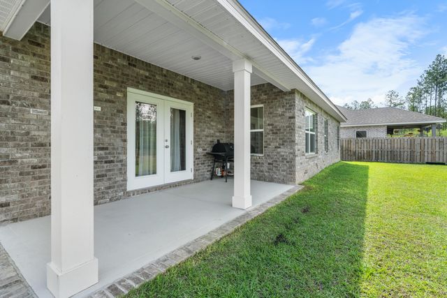 86 Polaris Pl Place, Freeport, FL 32439