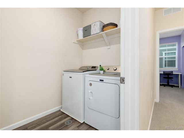 7376 S White Crow Way, Aurora, CO 80016