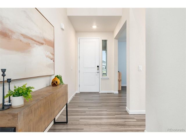 7376 S White Crow Way, Aurora, CO 80016