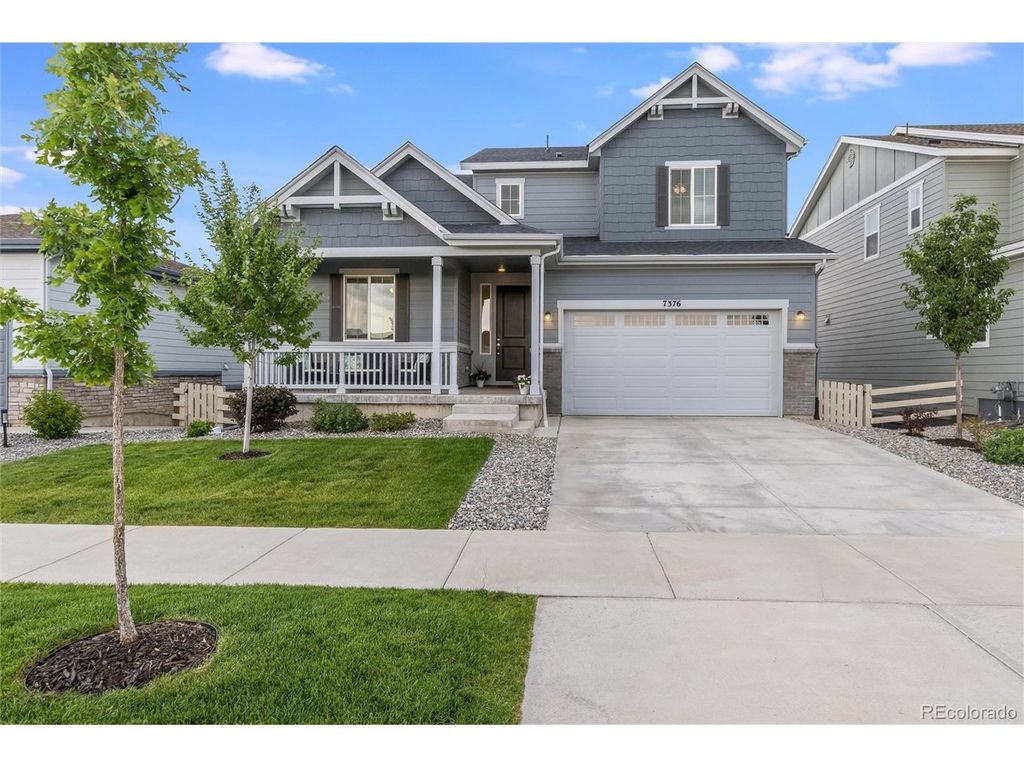 7376 S White Crow Way, Aurora, CO 80016