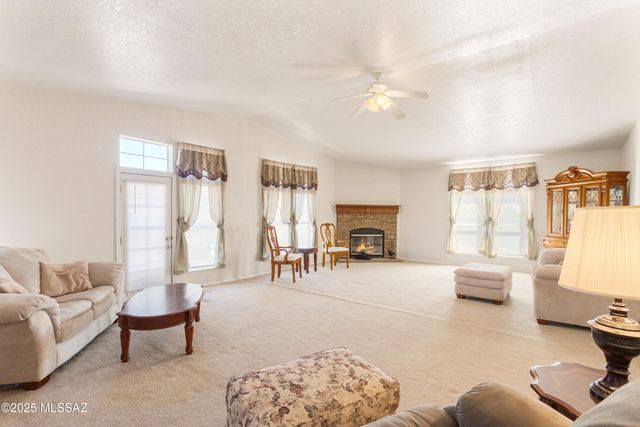 3526 W Rak Road, Douglas, AZ 85607