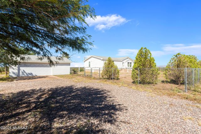 3526 W Rak Road, Douglas, AZ 85607