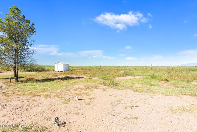 3526 W Rak Road, Douglas, AZ 85607