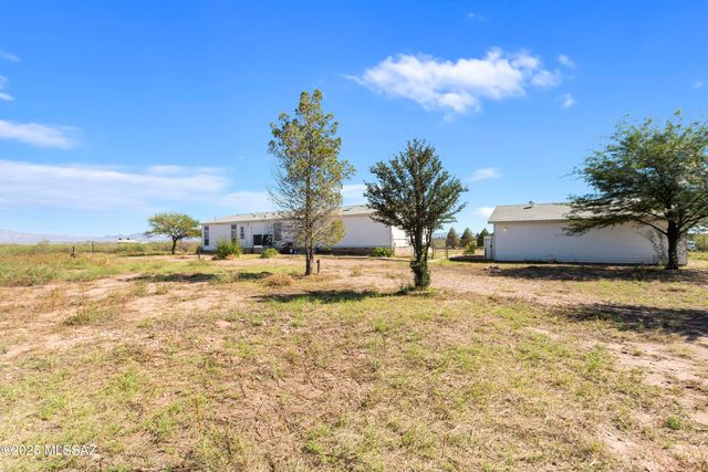 3526 W Rak Road, Douglas, AZ 85607