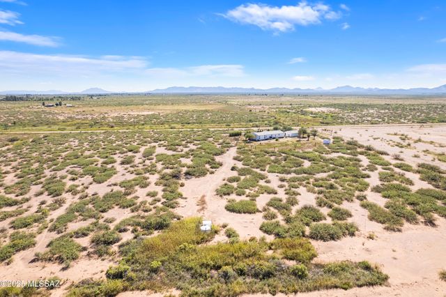 3526 W Rak Road, Douglas, AZ 85607