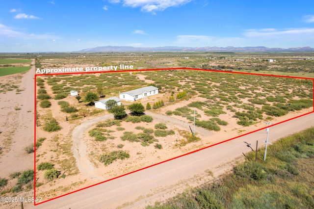 3526 W Rak Road, Douglas, AZ 85607