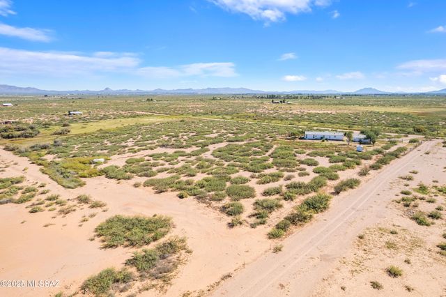 3526 W Rak Road, Douglas, AZ 85607