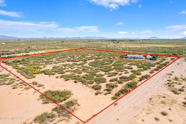 3526 W Rak Road, Douglas, AZ 85607