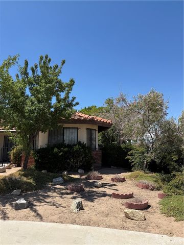 17378 Danbury, Hesperia, CA 92345