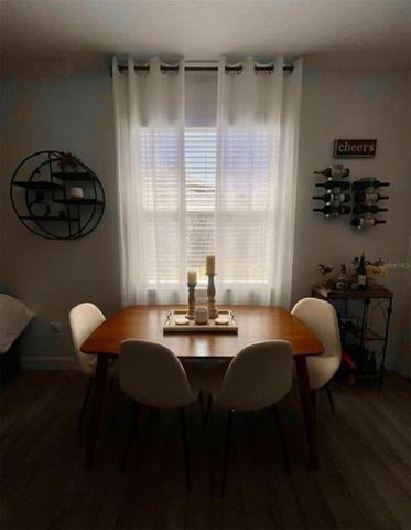 10400 EASTPARK WOODS DR, Orlando, FL 32832