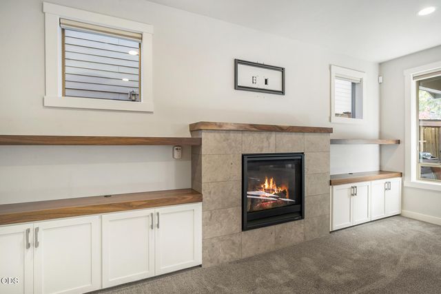 215 SW Cleveland Avenue, Bend, OR 97702