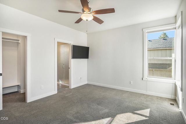 215 SW Cleveland Avenue, Bend, OR 97702