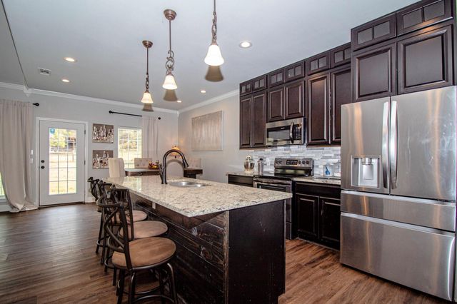 365 Running Deer Road, Grapeland, TX 75844