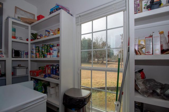 365 Running Deer Road, Grapeland, TX 75844