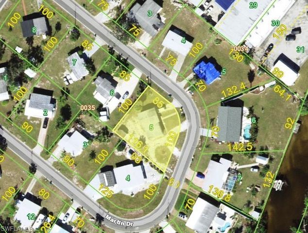 208 Martin DR NE, Port Charlotte, FL 33952