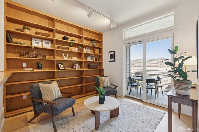 741 Grand View Avenue, San Francisco, CA 94114